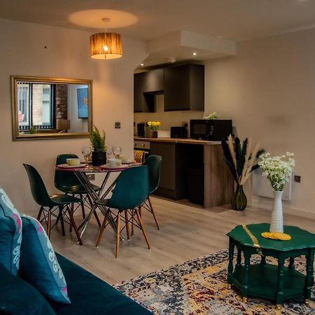 Bv Lush Apartment At Conditioning House Bradford Брадфорт Екстериор снимка