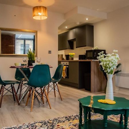 Bv Lush Apartment At Conditioning House Bradford Брадфорт Екстериор снимка