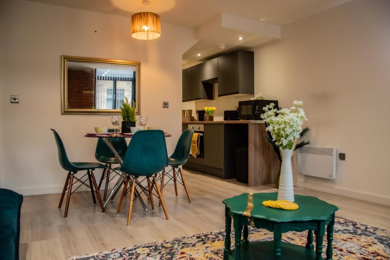 Bv Lush Apartment At Conditioning House Bradford Брадфорт Екстериор снимка