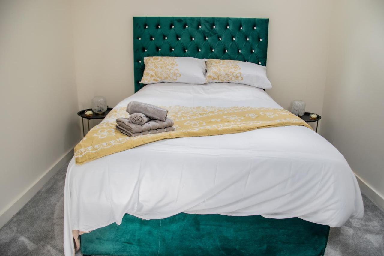 Bv Lush Apartment At Conditioning House Bradford Брадфорт Екстериор снимка